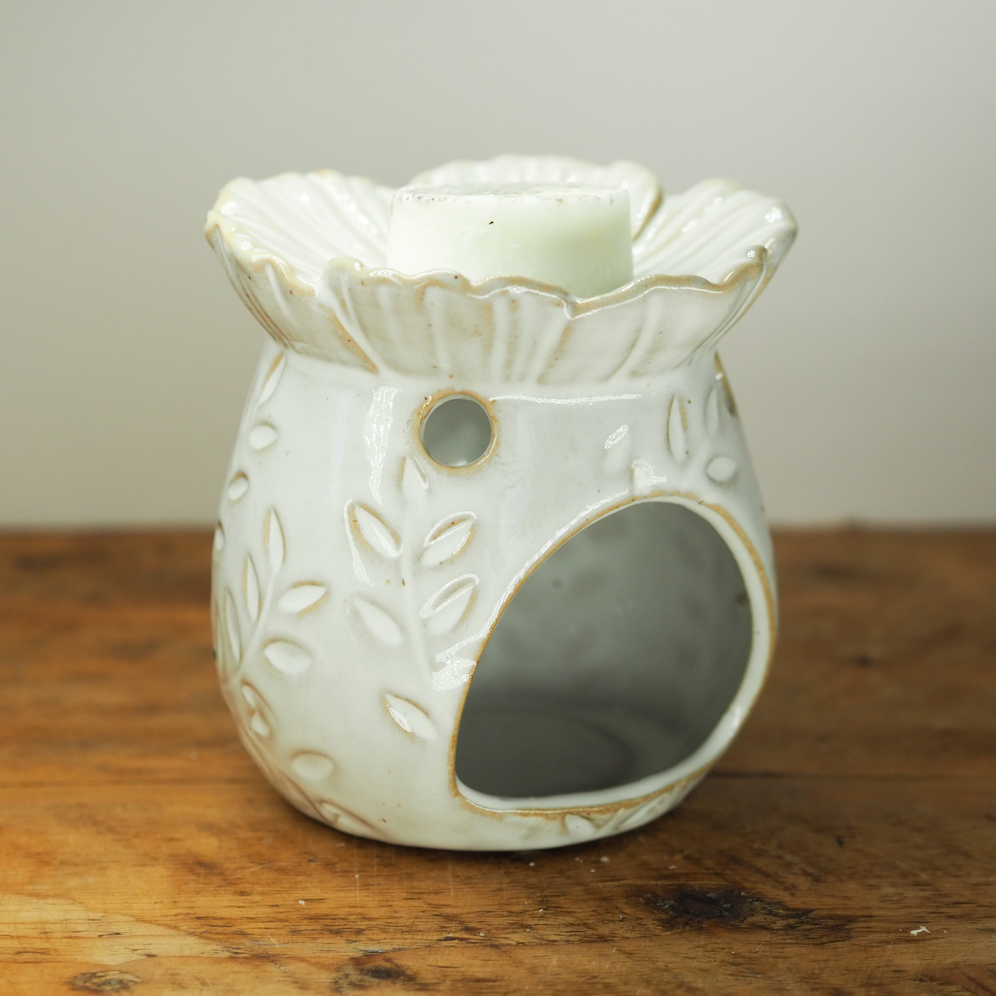 Watercolour flower petals wax melter